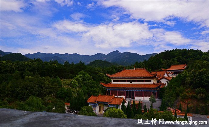 湖南衡山 唯美风景名胜_风景图片【风土情网】 湖南衡山 唯美风景名胜_风景图片【风土情网】