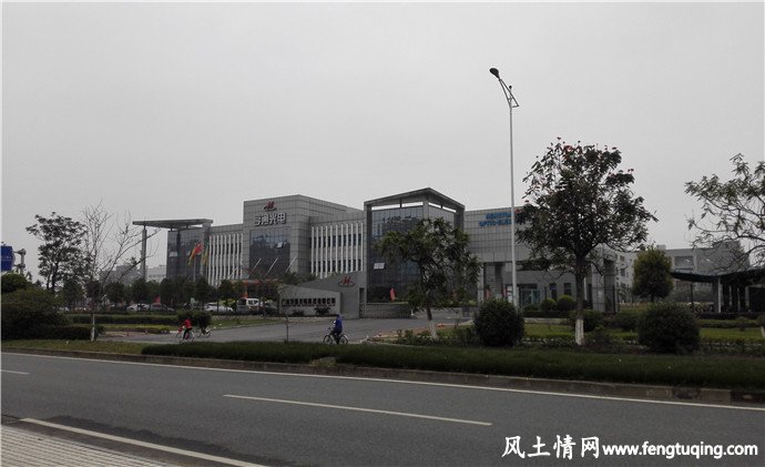 松山湖科技产业园亮丽风景图片_风景图片【风土情网】 松山湖科技产业园亮丽风景图片_风景图片【风土情网】
