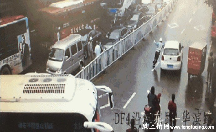 女子撞协警拖行十余米 称"又没撞死"_人间冷暖【风土情网】 女子撞协警拖行十余米 称"又没撞死"_人间冷暖【风土情网】