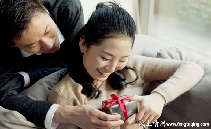 深情的甜言蜜语_情感文章【风土情网】 深情的甜言蜜语_情感文章【风土情网】