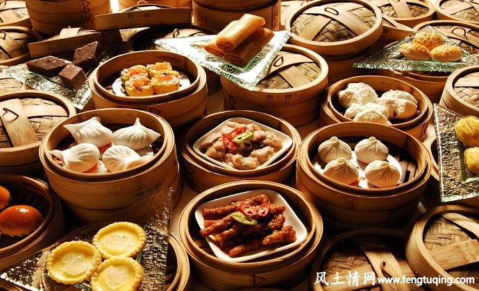 广东人喜欢“叹茶”_生活习惯【风土情网】 广东人喜欢“叹茶”_生活习惯【风土情网】
