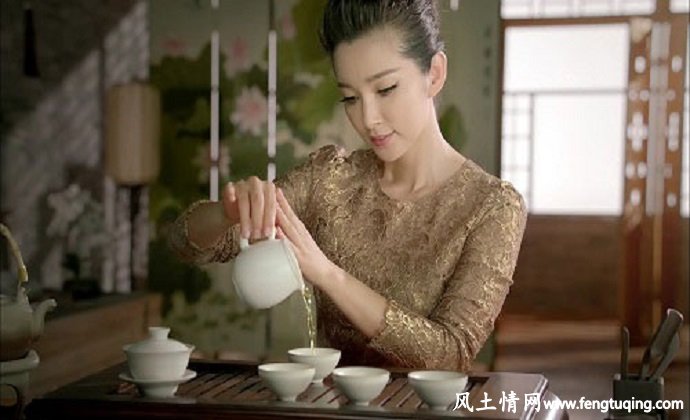 湖湘人的风味“茶饮”_生活习惯【风土情网】 湖湘人的风味“茶饮”_生活习惯【风土情网】