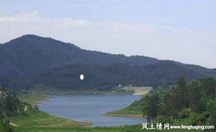 风水宝地---金水养鱼载金斗穴_风水宝地【风土情网】 风水宝地---金水养鱼载金斗穴_风水宝地【风土情网】