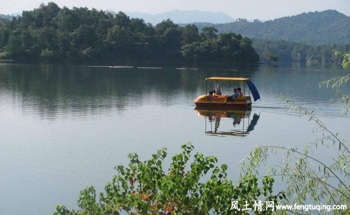 尼姑坳,传说_民间传说【风土情网】 尼姑坳,传说_民间传说【风土情网】