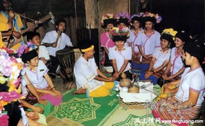 布朗族人的婚嫁习俗_风土习惯【风土情网】 布朗族人的婚嫁习俗_风土习惯【风土情网】