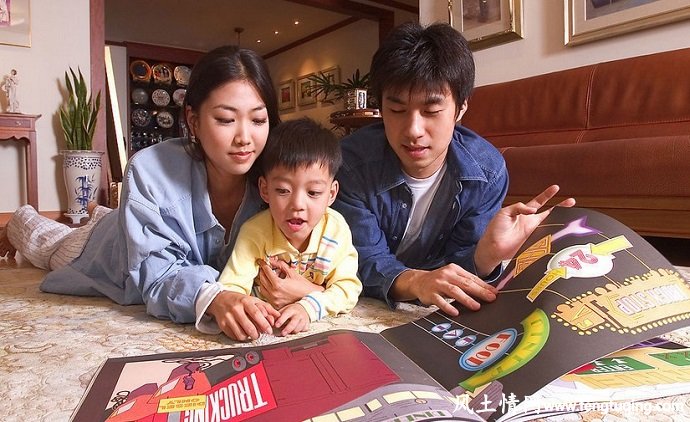 孩子性格内向是与家庭教育有关_家庭教育【风土情网】 孩子性格内向是与家庭教育有关_家庭教育【风土情网】