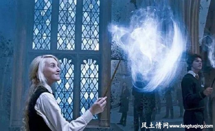 小仙女的魔杖_格林童话【风土情网】 小仙女的魔杖_格林童话【风土情网】
