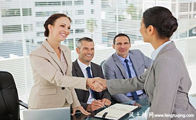 自我介绍的技巧_人情世故【风土情网】 自我介绍的技巧_人情世故【风土情网】