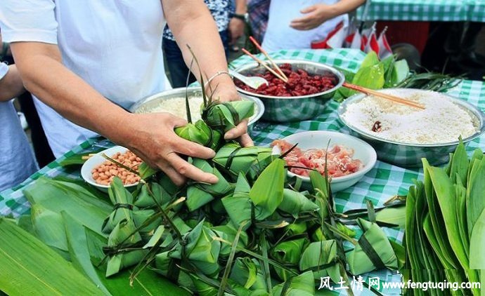 布依族人六月六吃粽子的风土习惯由来_民间传说【风土情网】 布依族人六月六吃粽子的风土习惯由来_民间传说【风土情网】