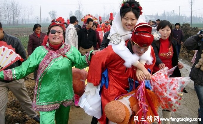湖北人的婚嫁习俗_风土习惯【风土情网】 湖北人的婚嫁习俗_风土习惯【风土情网】
