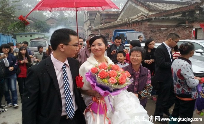 广东人的婚嫁习俗_风土习惯【风土情网】 广东人的婚嫁习俗_风土习惯【风土情网】
