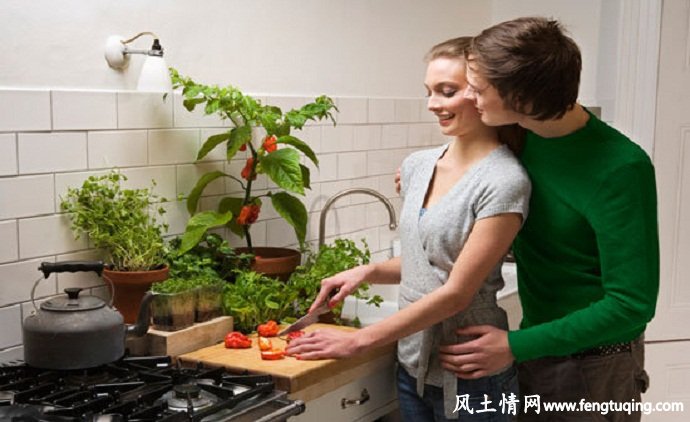 一念执着的甜言蜜语_情感文章【风土情网】 一念执着的甜言蜜语_情感文章【风土情网】